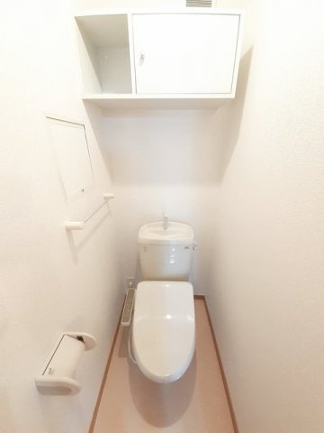 ウインターワルツＡのトイレ|清潔感のあるトイレです