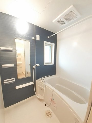 ウインターワルツＡの浴室|コンパクトで使いやすいお風呂です