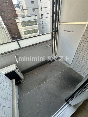 オリエンタル靱本町のバルコニー