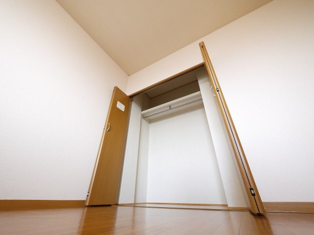 グレースコート恋の窪の収納|小物を収納するのに便利です