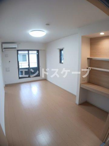 ストーリアⅡの居間・リビング|高崎、前橋のお部屋探しはエンドスケープまで！お客様の理想お聞かせ下さい♪