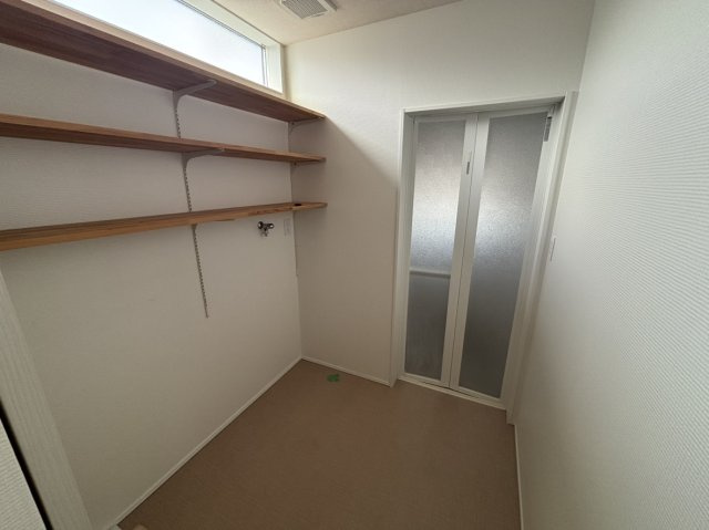桐原2丁目　中古住宅の脱衣所