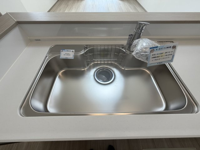 浦添市伊祖5丁目（全3棟）BC号棟のキッチン|C号棟　浄水器付き♪