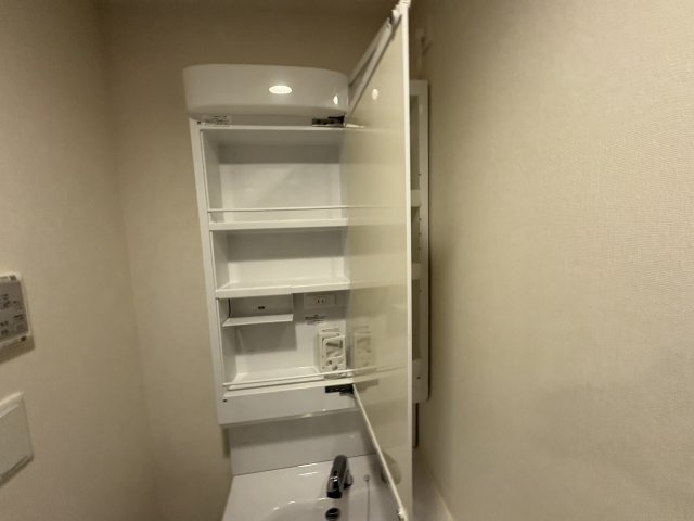  | プレサンス心斎橋ソレイユ