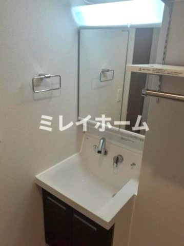 ユアーズの洗面所