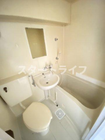 大阪市東淀川区小松２丁目の賃貸マンションの浴室