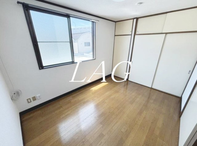 【居間・リビング】 | グリーンハイツ | 洋室のお部屋です。
