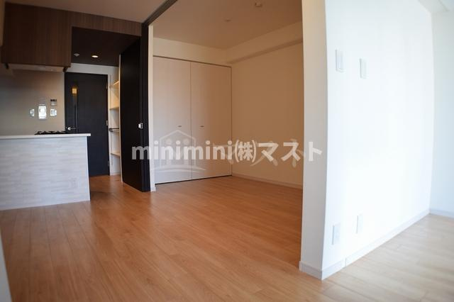 大阪市西区南堀江３丁目の賃貸マンションの居間・リビング