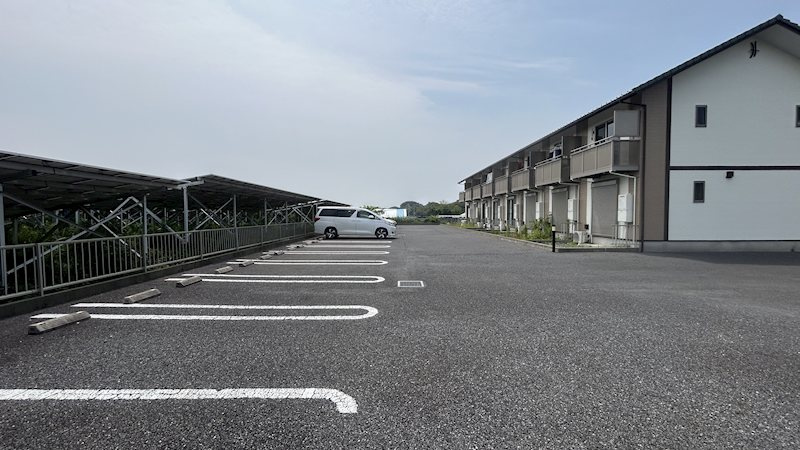 ＣＩＥＬ Ｉの駐車場|駐車場