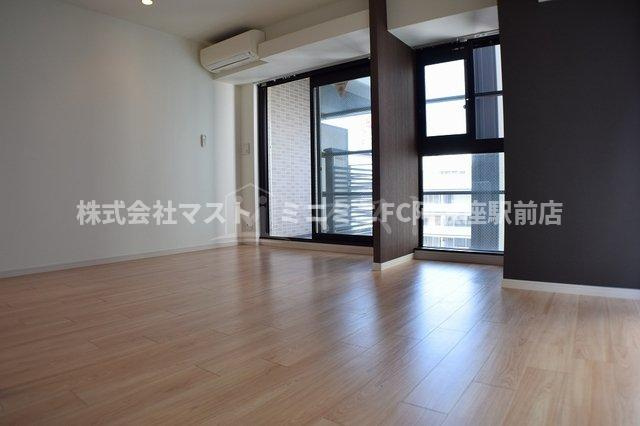 Imperial Suite 南堀江の内装