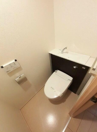 Bell Dior浅草のトイレ|コンパクトで使いやすいトイレです