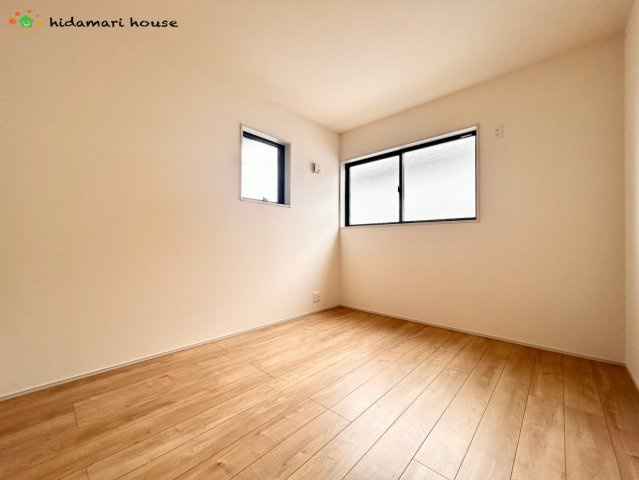 上尾市平方2期　新築戸建　リーブル03の子供部屋|２階洋室：5.2帖