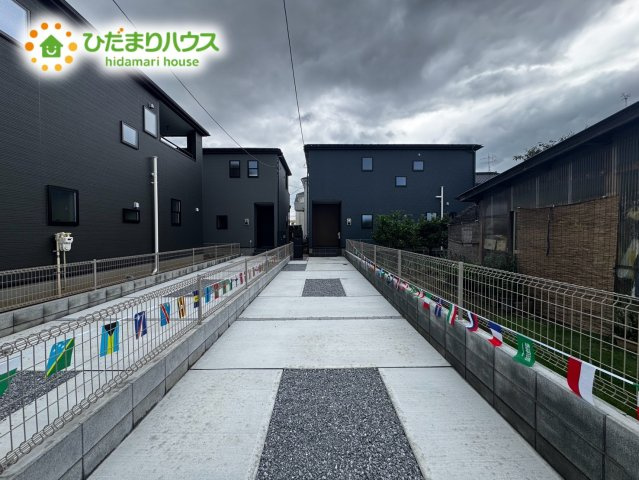 上尾市平方2期　新築戸建　リーブル03の駐車場|加工前
