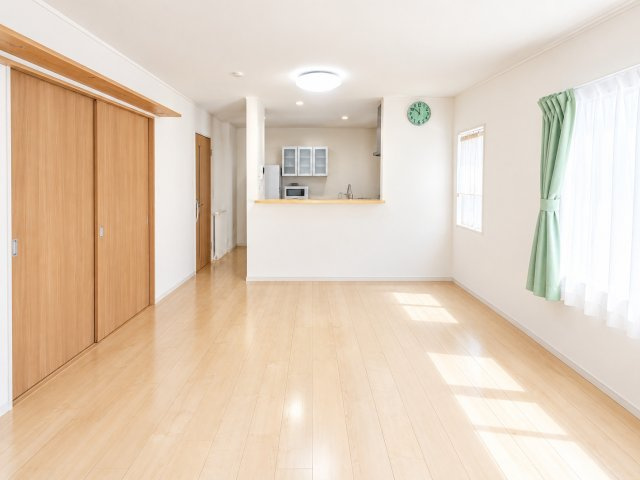 東近江市五個荘石塚町の居間・リビング|ゆったり過ごせるリビングです