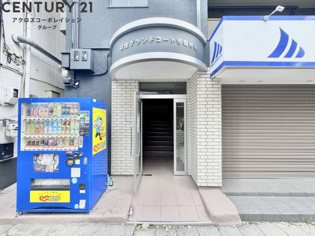 兵住グランドコート市役所前のエントランス