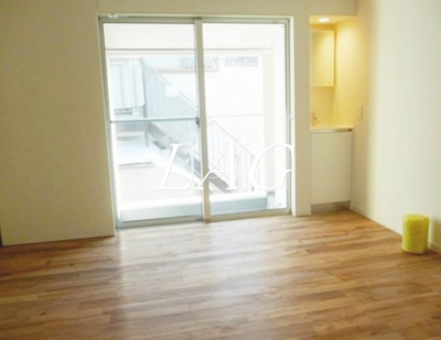 【居間・リビング】 | ＧＡＴＨＥＲ　ＨＯＵＳＥ | 洋室のお部屋です。