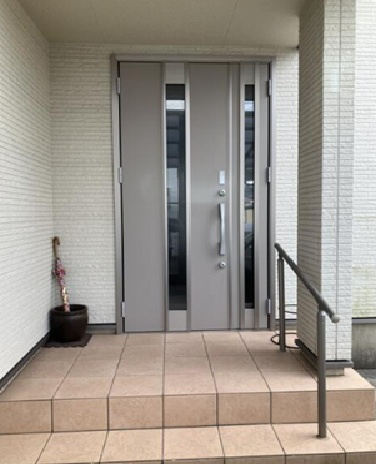 【玄関】