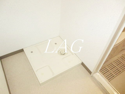 【設備】 | サンパティークメゾン | 室内洗濯機置き場です。