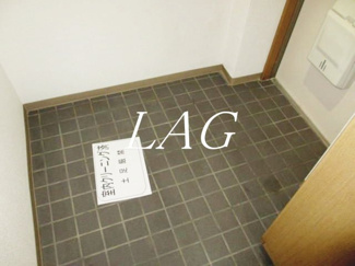 【玄関】 | サンパティークメゾン | 玄関です。