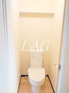 【トイレ】 | エメサンルーナ | トイレです。