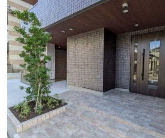 Grand Logementのエントランス|ゆとりのあるエントランスです