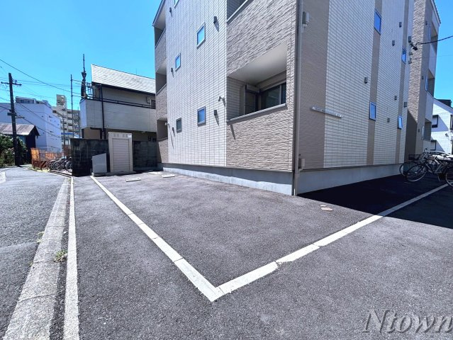 【駐車場】 | REGALEST名駅松原 | 駐車スペースもあります