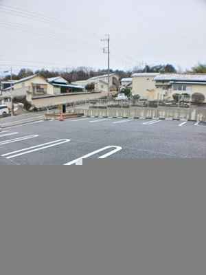 【駐車場】 | ひまわり　ノツケ | 駐車場完備です