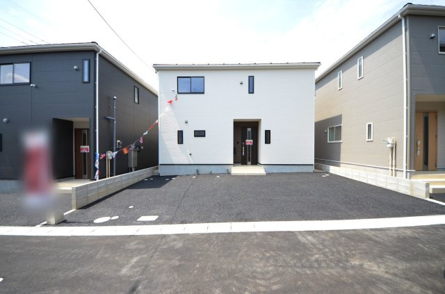 中山新町一丁目の駐車場|敷地広々59坪
駐車3台可能です