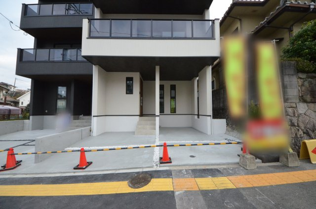 鹿籠2丁目の駐車場|JR向洋駅徒歩14分
駐車は2台可能です