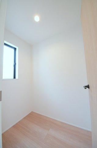 美鈴が丘西四丁目の収納|二階に1.5帖のフリースぺースがあります