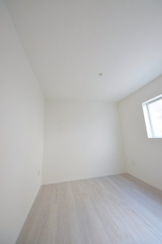 皆賀二丁目の洋室|全居室収納スペース有、お部屋が広く綺麗に使えます