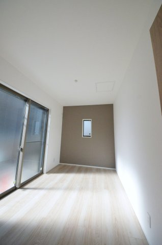 宇品御幸一丁目の洋室|全居室収納スペース有、お部屋が広く綺麗に使えます