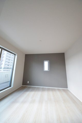 宇品御幸一丁目の洋室|全居室収納スペース有、お部屋が広く綺麗に使えます