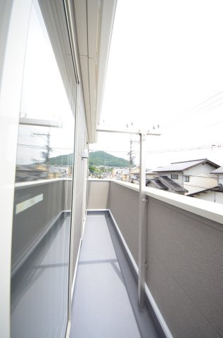 安東五丁目のバルコニー|南向きの広いバルコニー