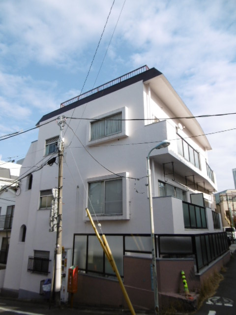 東山マンションの外観