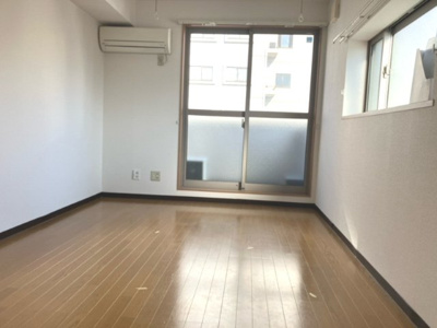 【居間・リビング】 | スプリングヒルズ | 別部屋参考写真