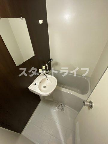 大阪市淀川区木川東４丁目の賃貸マンションの浴室