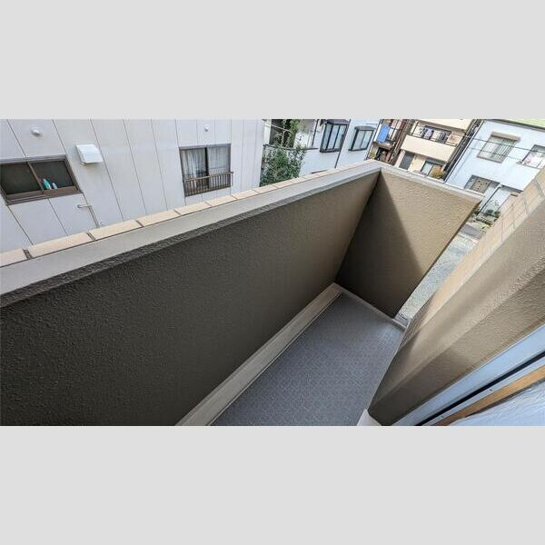 神戸市東灘区御影石町４丁目の賃貸マンションのバルコニー