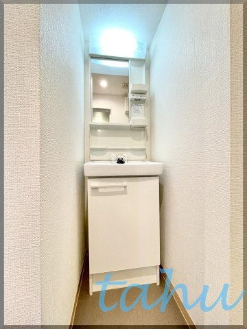 comodo(コモド）の独立洗面台