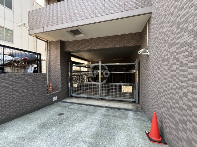 S-RESIDENCE難波EASTの駐車場|S-RESIDENCE難波EAST　駐車場