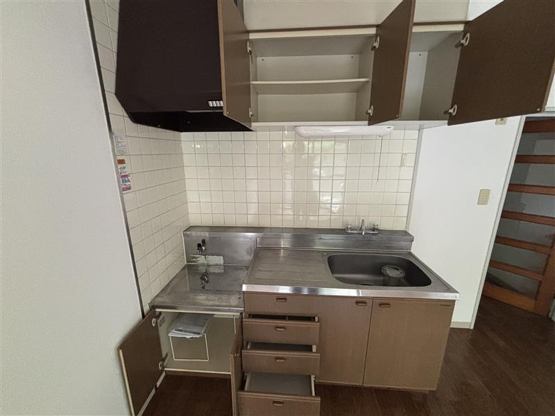 ヴィラオアシスのキッチン|別部屋106号室の参考写真となります