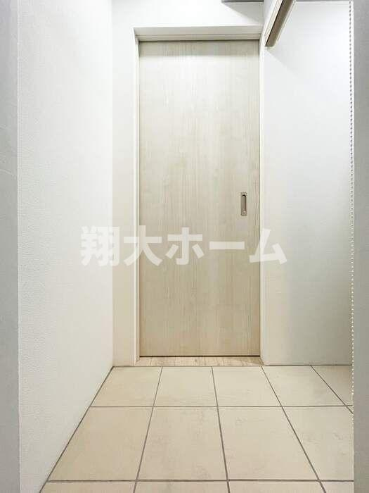 リーフ南砂の玄関