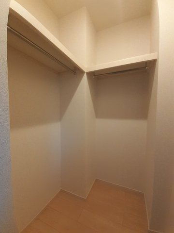 ガーデンヒルズＣの収納
