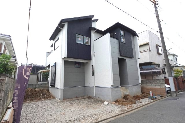 川越市吉田　可変型3（4）LDK+カースペース2台付き　新築戸建の外観