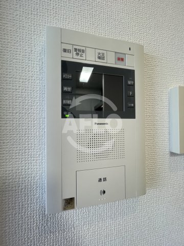 エステムコート新大阪ナイングランブライトのセキュリティ|エステムコート新大阪Ⅸグランブライト　モニター付きインターホン