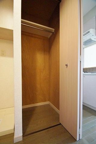新品家具付きマンション大手門6(KaGood福岡)の収納