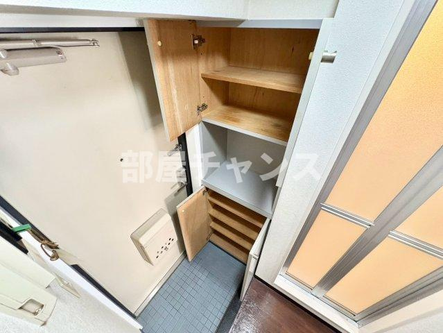 エスポア庄内緑地の収納