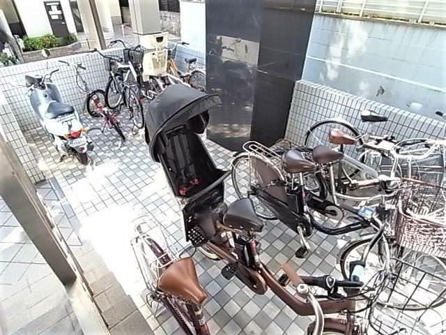 神戸市東灘区甲南町４丁目の賃貸マンションのその他共用部分