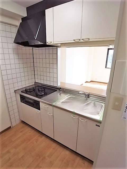 神戸市東灘区甲南町４丁目の賃貸マンションのキッチン