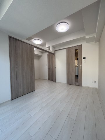 【居間・リビング】ファーストフィオーレ江坂垂水町Ⅱ